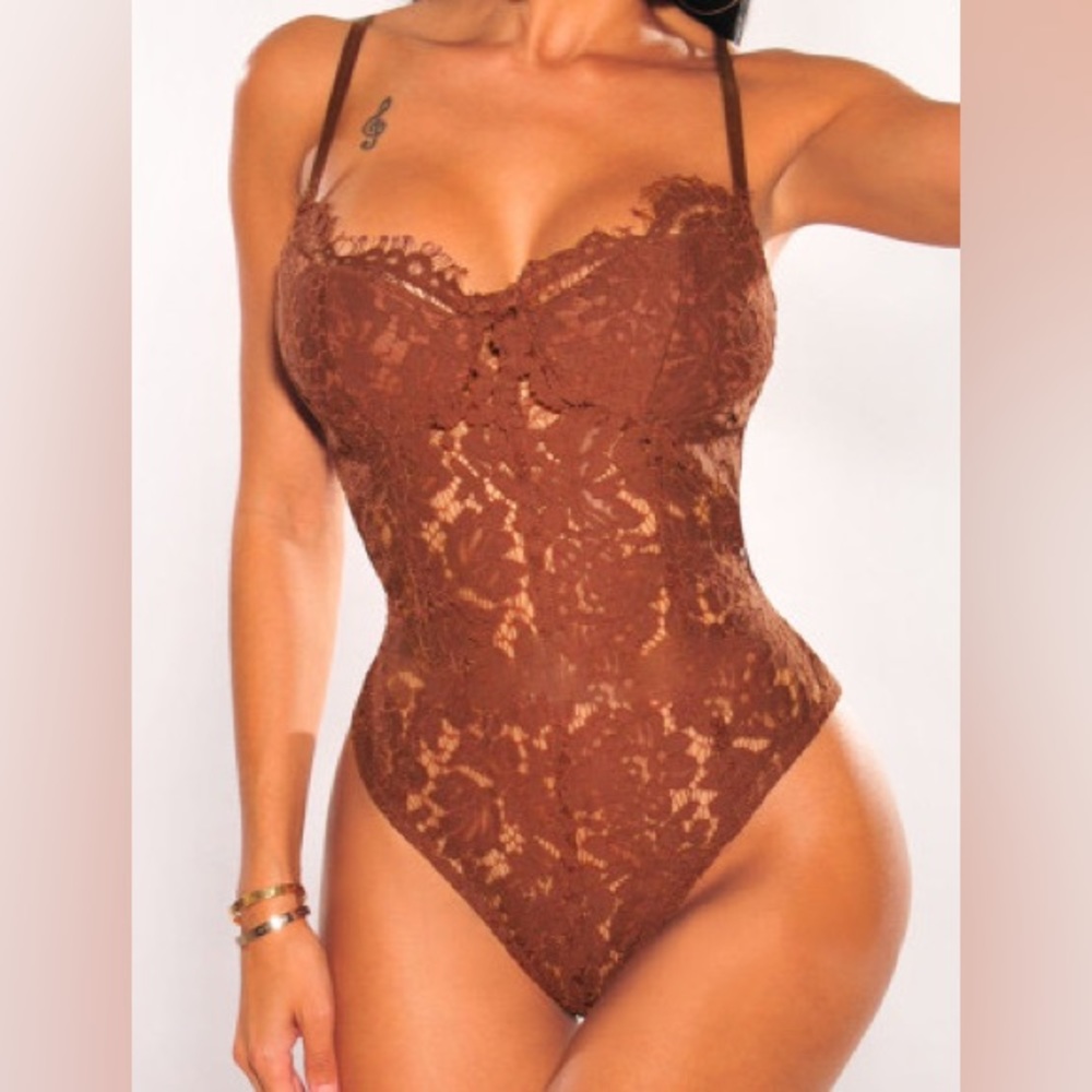 Brown floral lace body suit!